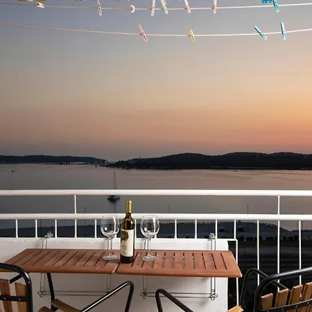 Apartment Top Floor Sunset Pula