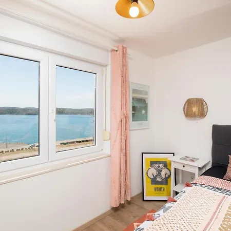 Top Floor Sunset Apartment Pula